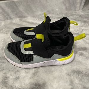 Kids' Fern Slip-On Performance Sneakers - All in Motion™ | Size 4